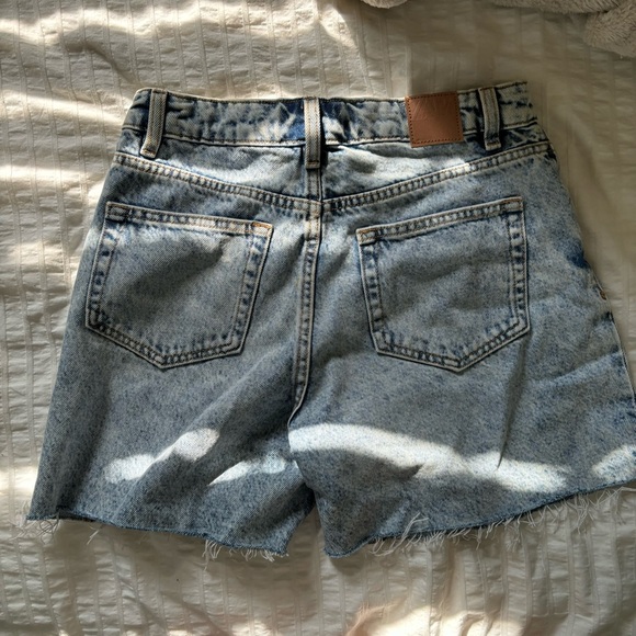 Zara Jean shorts - Picture 2 of 3